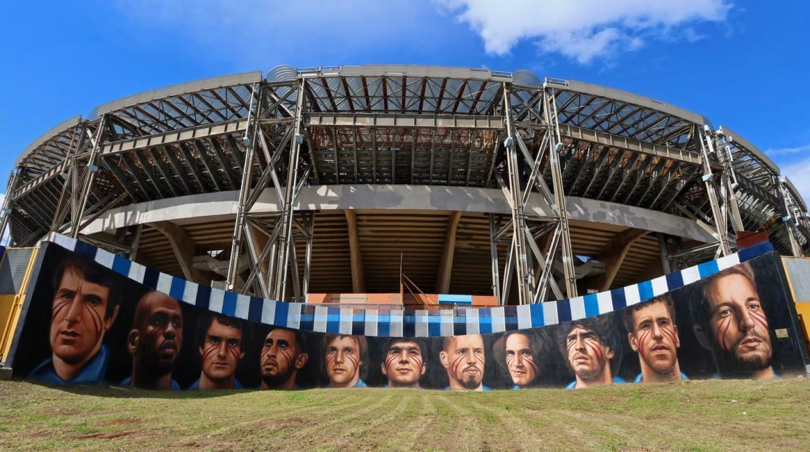 Aurelio, ripensaci: Napoli ha voglia di Maradona 1 Napoli Stadio Maradona