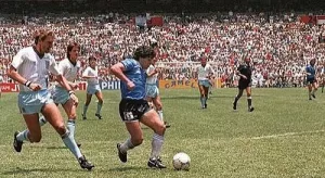 Maradona non è uno sponsor: lasciateli stare i confronti, non ne avete competenza 2 Maradona - Mondiale 1986