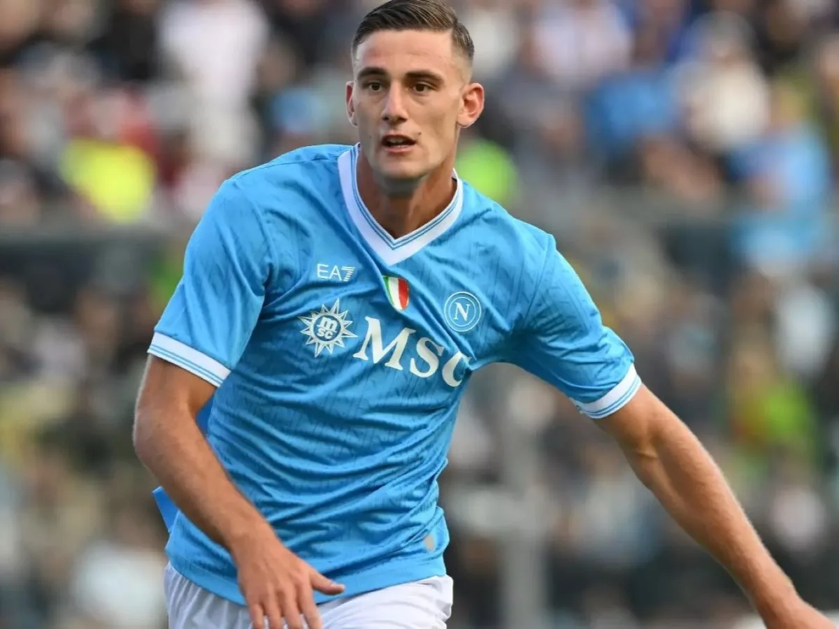 Napoli - Lazio: l'asse si scalda. C'entra anche Lucca 1 Lorenzo Lucca Napoli