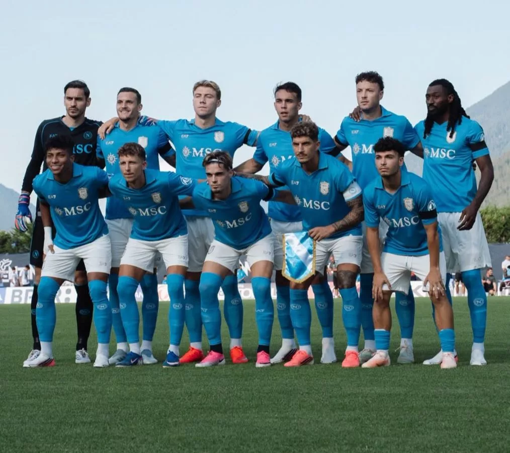 Il Napoli stecca la prima: è 1-3 contro l'Arezzo 1 Napoli